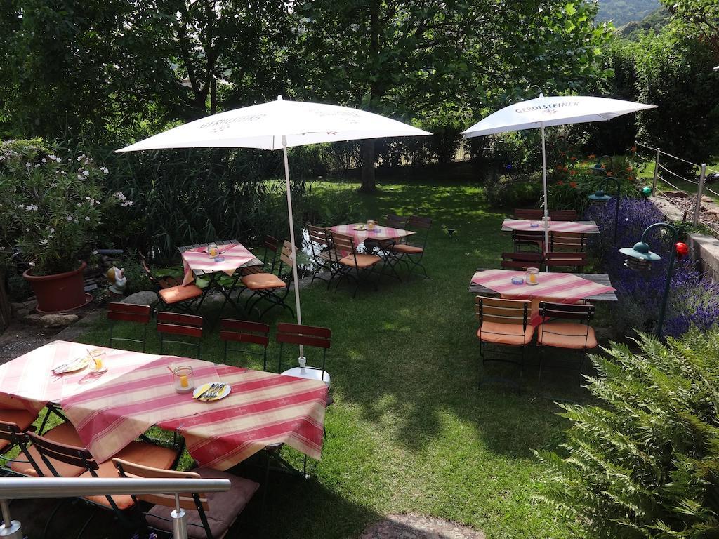 Landgasthof Jaegerstuebchen Neustadt an der Weinstrasse Bagian luar foto