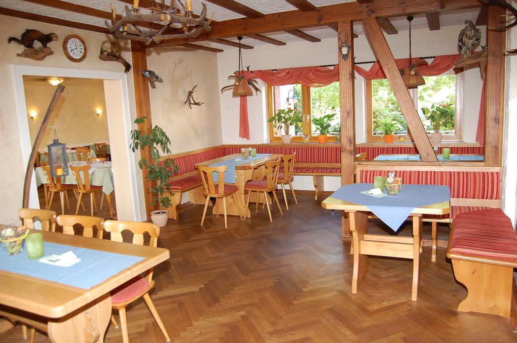 Landgasthof Jaegerstuebchen Neustadt an der Weinstrasse Bagian luar foto